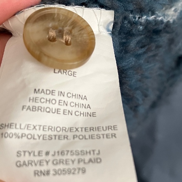 Thread+Supply: Blue & Beige Plaid Sherpa Jacket- L - Picture 3 of 15